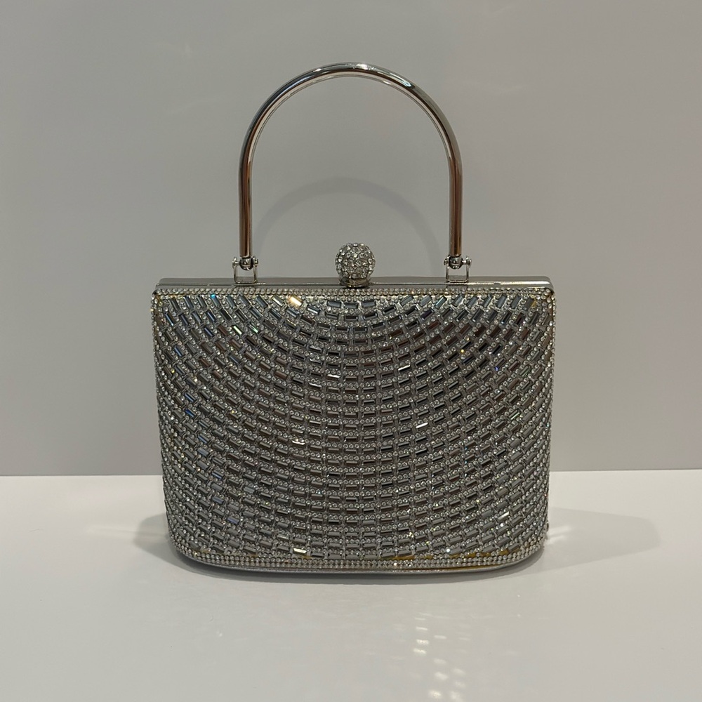 Silver sparkly hand bag